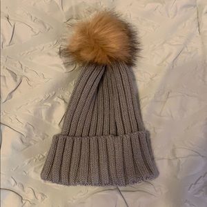 Grey beanie